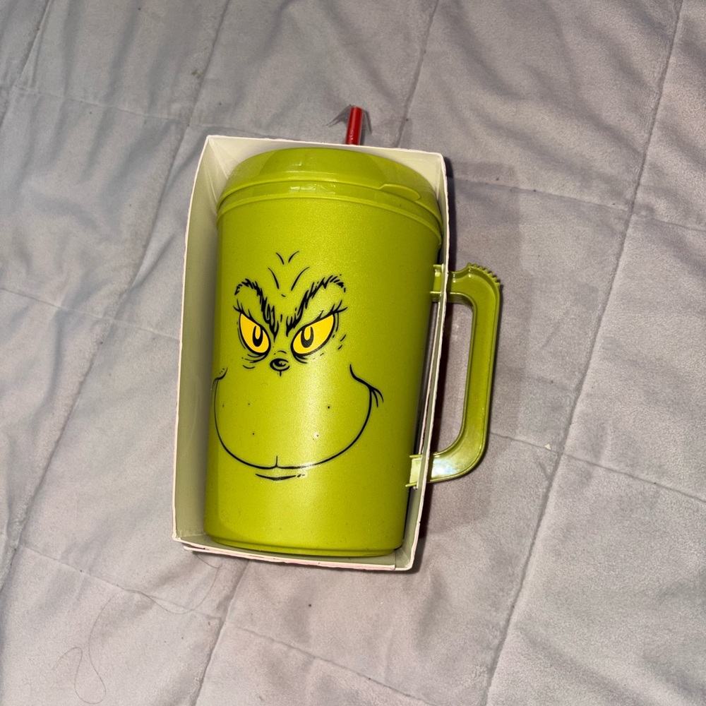 Green Grinch Tumbler with Straw & 4 Pairs of Socks